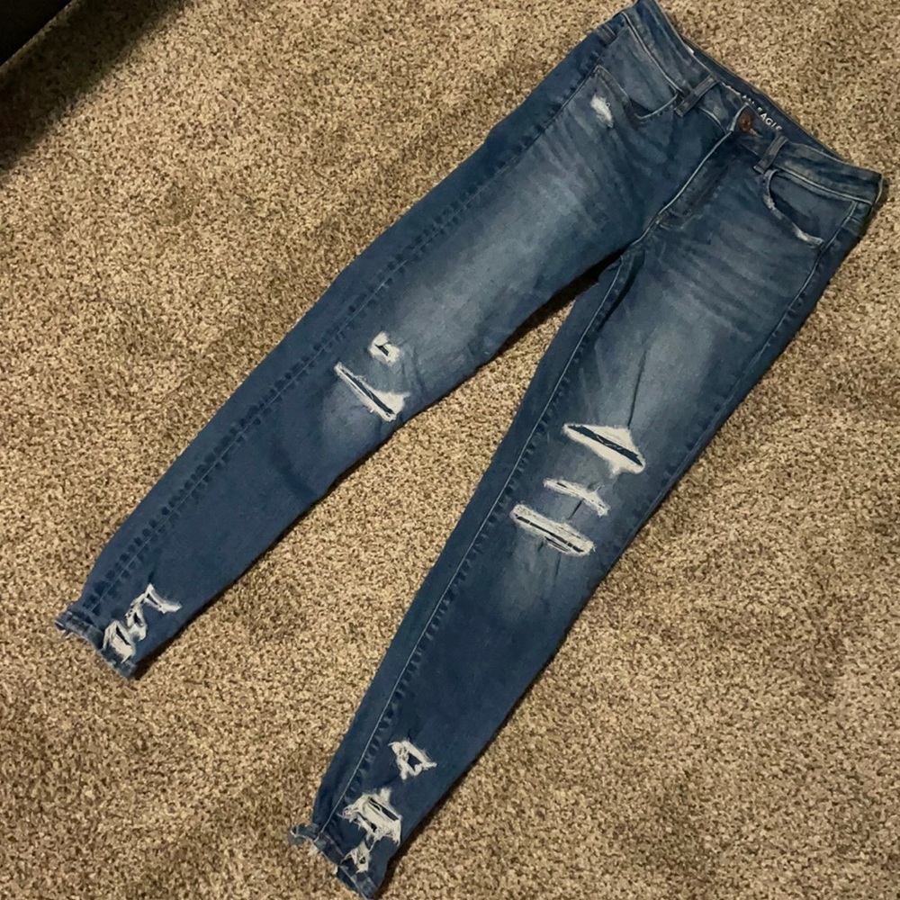 American Eagle Super Stretch Jeggings Distressed